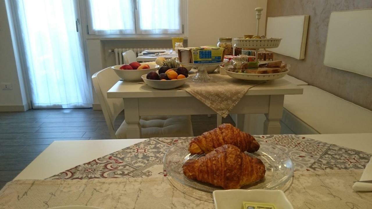 Bed And Breakfast Di Mara E Stefano Verona Luaran gambar